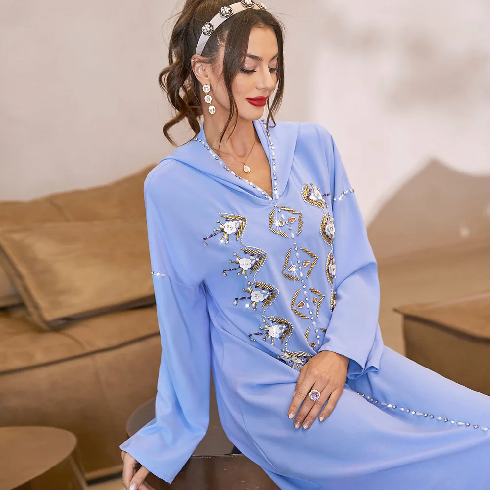 Light Blue Abaya with Hat Robe Heavy Industry Hand-stitched 3D Flower Caftan Elegant Muslim Evening Maxi Dresses for Women
Light Blue Abaya with Hat Robe Heavy Industry Hand-stitched 3D Flower Caftan Elegant Muslim Evening Maxi Dresses for Women