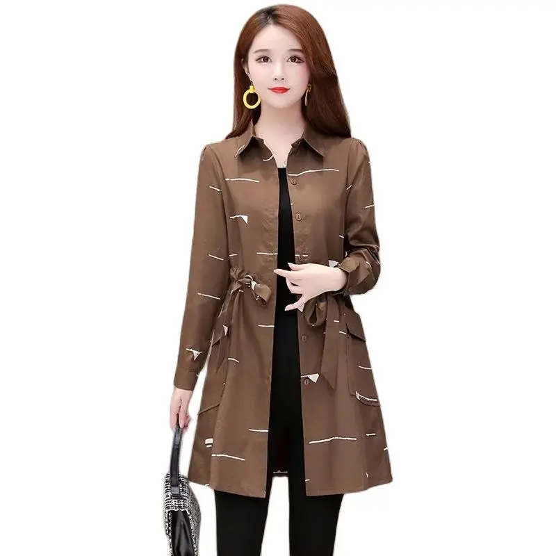 Fashion Mother Printed Waist Trench Coat Ladies Long Spring And Autumn Clothes New Korean Version Of Slim Loose Light Coat Wome
Fashion Mother Printed Waist Trench Coat Ladies Long Spring And Autumn Clothes New Korean Version Of Slim Loose Light Coat Wome