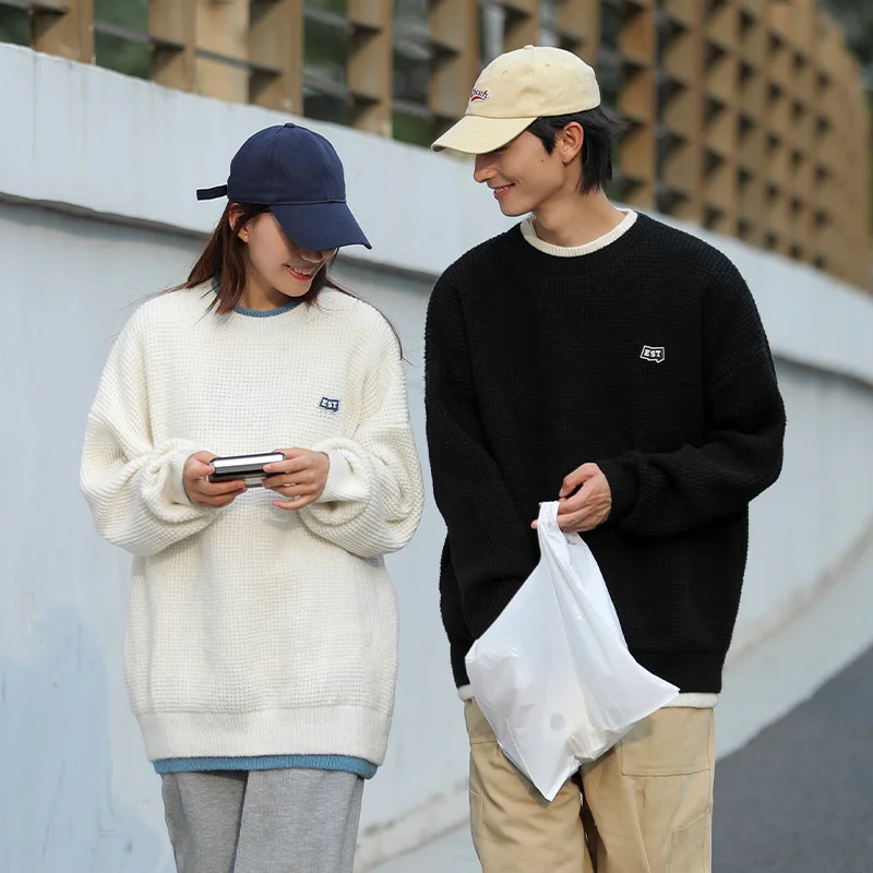 Japanese Style Thick Line Sweater Man Autumn Winter Loose Pullovers Couples Wear Stitching Round Collar Knitwear Men
Japanese Style Thick Line Sweater Man Autumn Winter Loose Pullovers Couples Wear Stitching Round Collar Knitwear Men