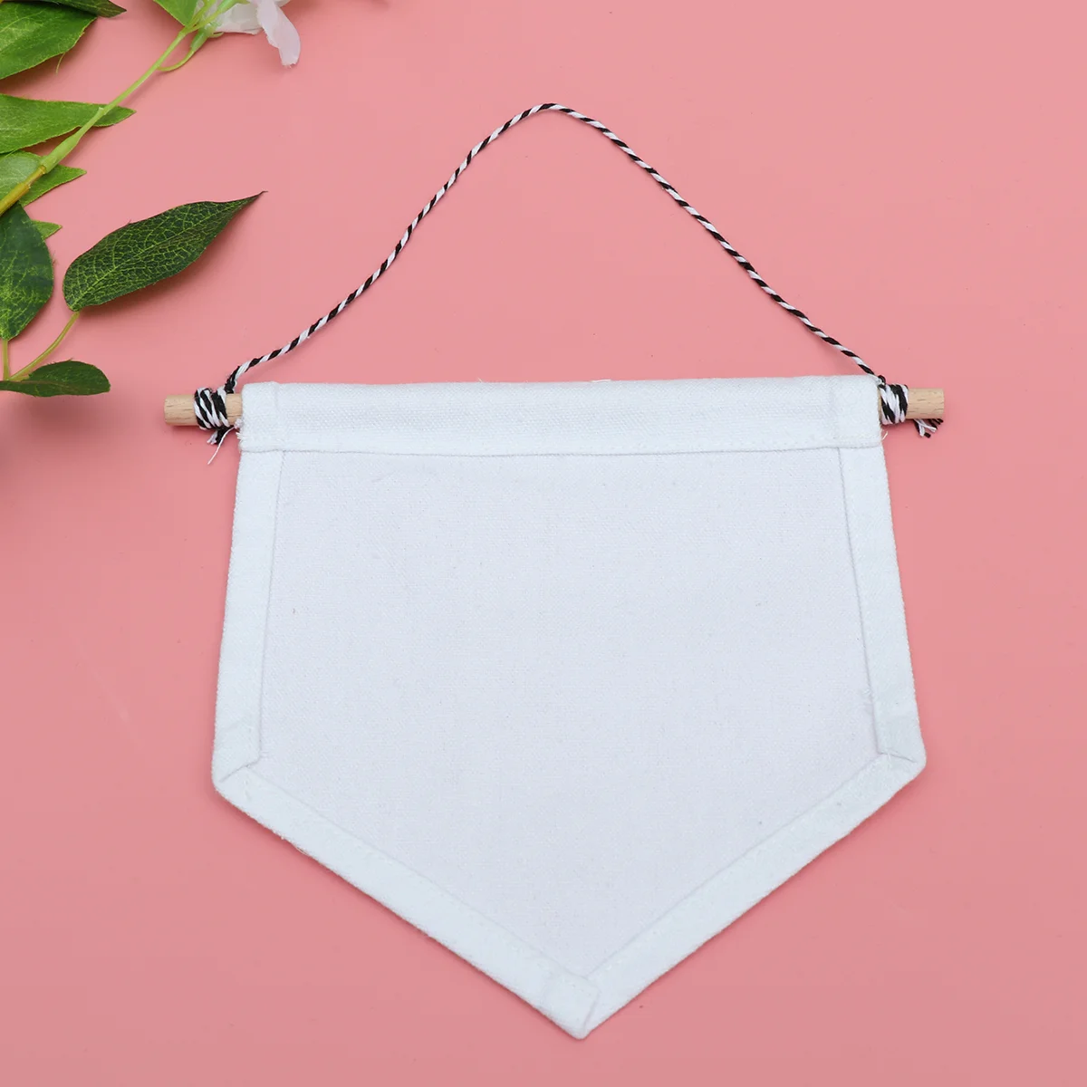 Pin Display Pennant Banner Enamel Lapel Pin Badge Flag Plain Blank Canvas Wall Banner(White/S)
Pin Display Pennant Banner Enamel Lapel Pin Badge Flag Plain Blank Canvas Wall Banner(White/S)