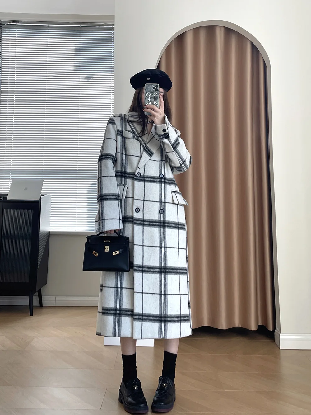 White Plaid Wool Coats Women Winter 2022 New In Outerwears Wool Blends Coat Elegant Tweed Quilted Long Overcoat External Clothes
White Plaid Wool Coats Women Winter 2022 New In Outerwears Wool Blends Coat Elegant Tweed Quilted Long Overcoat External Clothes