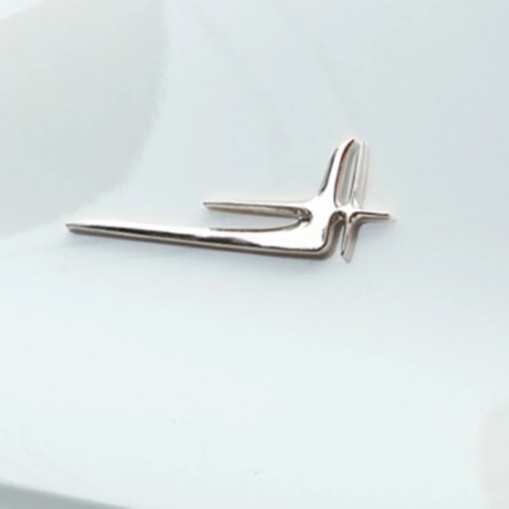 Emblem Badge Decal Sticker Metal Practical Silver Stable 137mm X 48mm 3D Car Sticker Anti-wear Car Side Sticker
Emblem Badge Decal Sticker Metal Practical Silver Stable 137mm X 48mm 3D Car Sticker Anti-wear Car Side Sticker