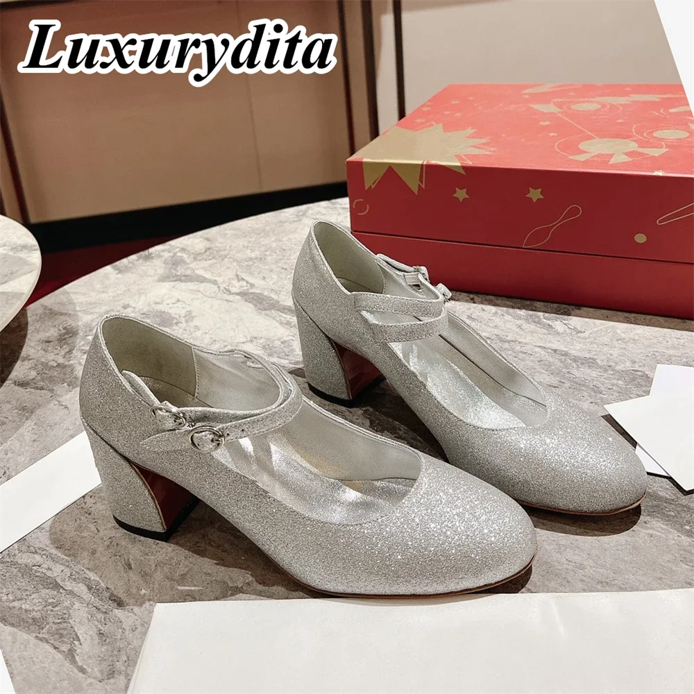 LUXURYDITA Women Mary Jane shoes Luxury Designer High Heels 5CM Customize Red Heel Movida Jane Socialite Dinner Wedding H1913
LUXURYDITA Women Mary Jane shoes Luxury Designer High Heels 5CM Customize Red Heel Movida Jane Socialite Dinner Wedding H1913