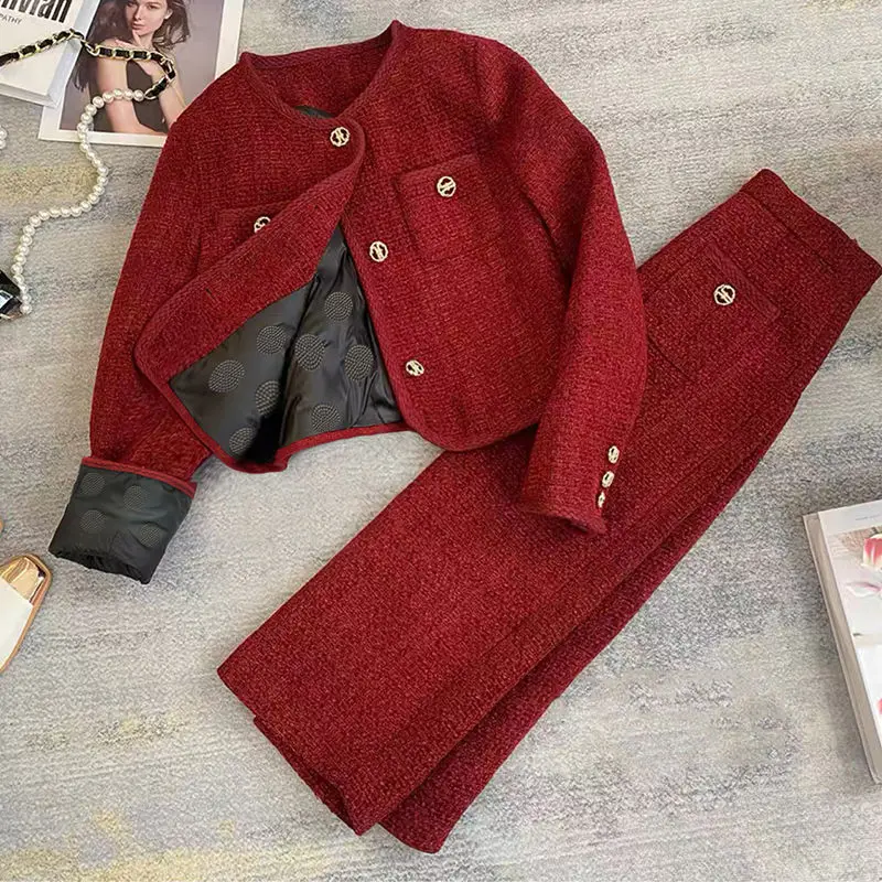 French Style New Year Red Women's Suit Jacket Skirt Set Autumn and Winter Temperament Elegant Suit Coat Long Skirt Two-piece Set
French Style New Year Red Women's Suit Jacket Skirt Set Autumn and Winter Temperament Elegant Suit Coat Long Skirt Two-piece Set