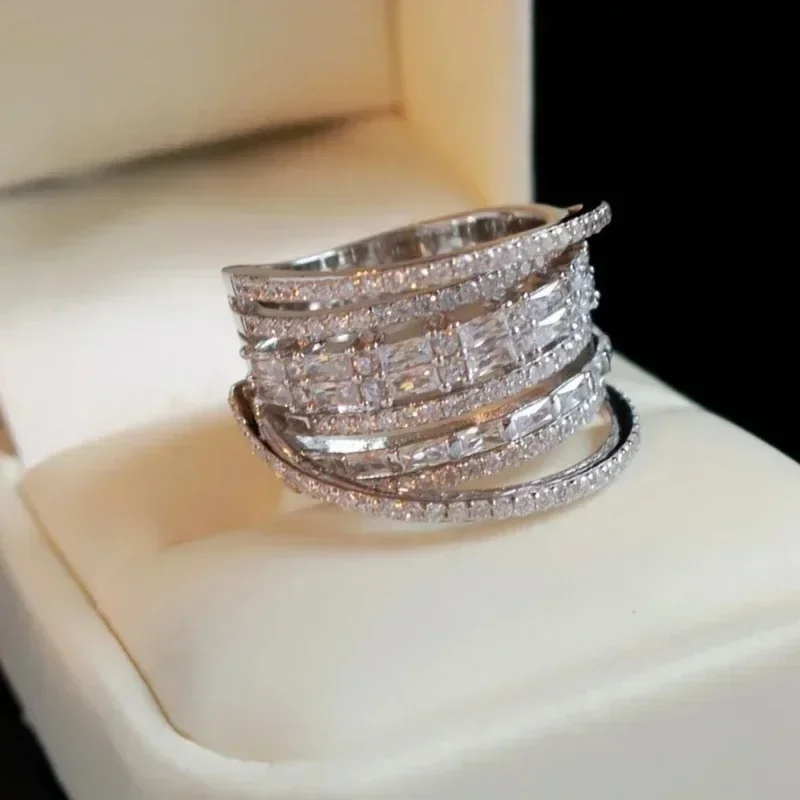For Women Wedding Engagement Bride Temperament Personality Niche Design Jewelry New Luxury Elegant Fashion Trend Zircon Ring
For Women Wedding Engagement Bride Temperament Personality Niche Design Jewelry New Luxury Elegant Fashion Trend Zircon Ring