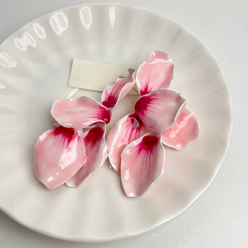 Bilandi-Boucles d'oreilles en forme de fleur pour femmes, bijoux au design doux, accessoires exagérés, cadeaux de fête, mode, document rose, 03/Wearing 3