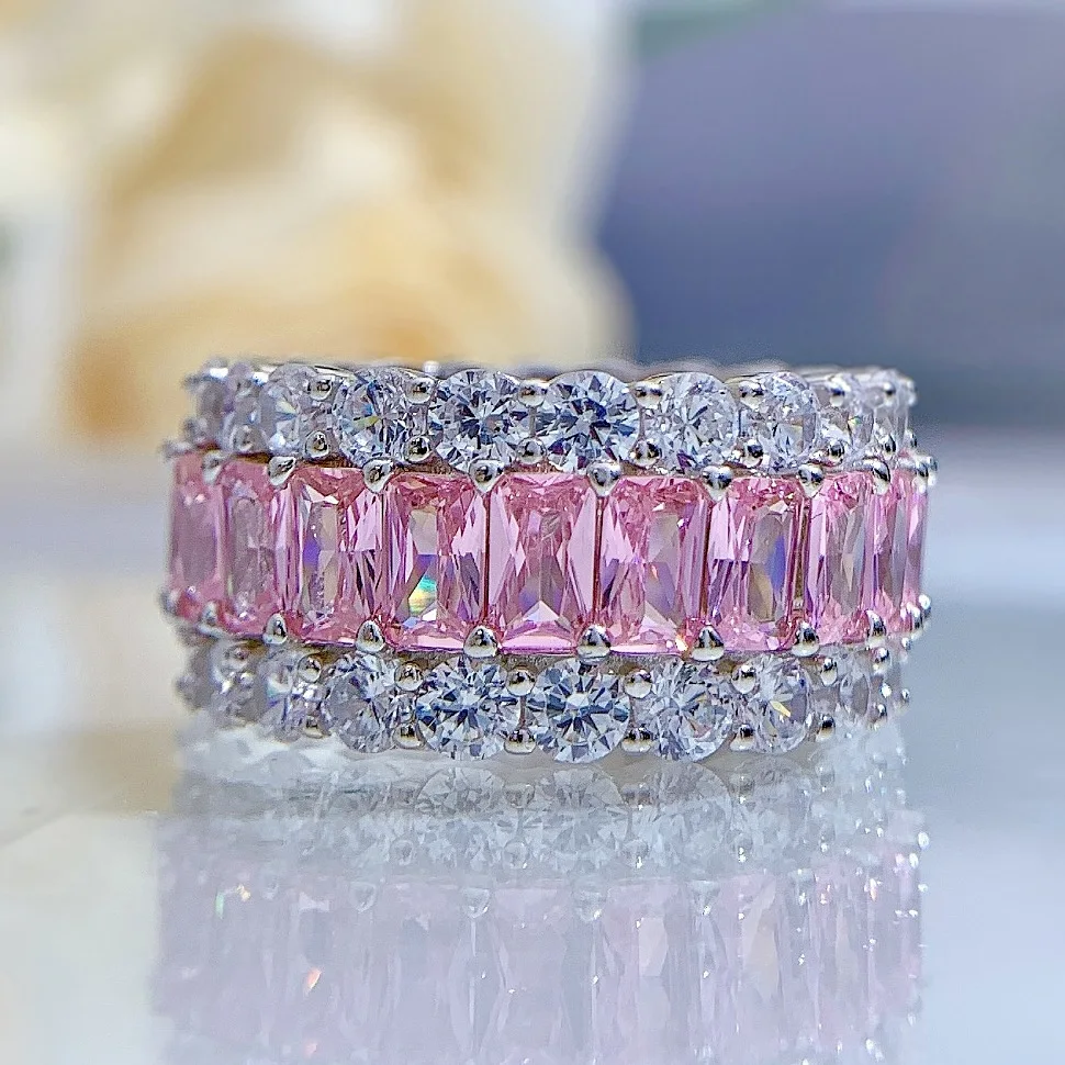 Spring Qiaoer 925 Sterling Silver Pink Simulated Moissanite Gemstone Engagement Ring Women Men Wedding Band Fine Jewelry
Spring Qiaoer 925 Sterling Silver Pink Simulated Moissanite Gemstone Engagement Ring Women Men Wedding Band Fine Jewelry