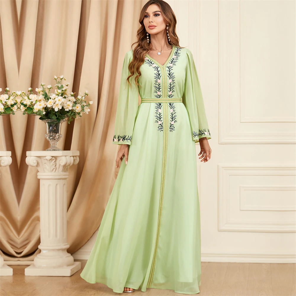 Abaya Emberoidery Maxi Dresses Ladies V-neck Long Sleeve Belted Kaftan Turkish Dresses For Women Robe 2024 Autumn Abayas Gown
Abaya Emberoidery Maxi Dresses Ladies V-neck Long Sleeve Belted Kaftan Turkish Dresses For Women Robe 2024 Autumn Abayas Gown