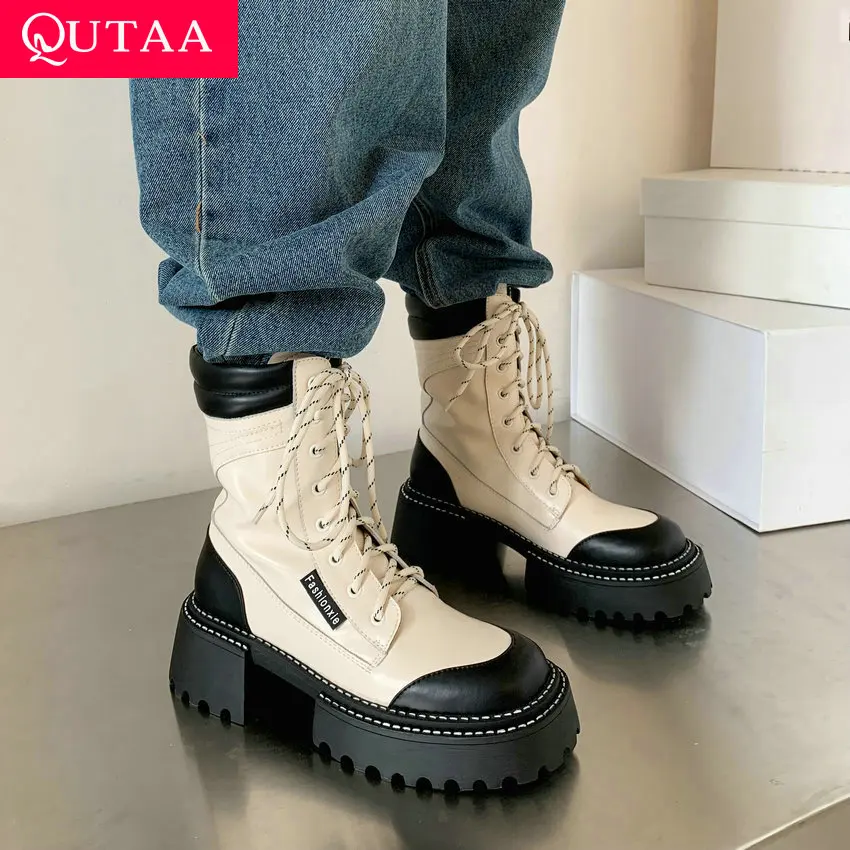 QUTAA 2024 Women Ankle Boots Fashion Splicing Genuine Leather Thick Med Heels Autumn Winter Motorcycle Shoes Woman Size 34-39
QUTAA 2024 Women Ankle Boots Fashion Splicing Genuine Leather Thick Med Heels Autumn Winter Motorcycle Shoes Woman Size 34-39