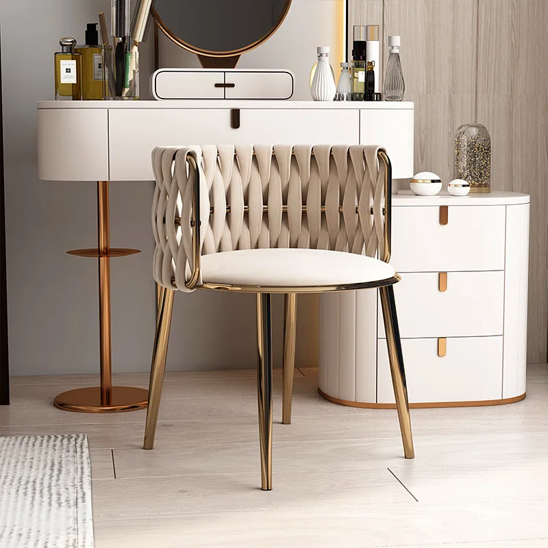 Gotchic Entrance Pouf Ottoman European Metal Design Vanity Foot Stool Portable Office Reposapies Oficina Nordic Furniture
Gotchic Entrance Pouf Ottoman European Metal Design Vanity Foot Stool Portable Office Reposapies Oficina Nordic Furniture