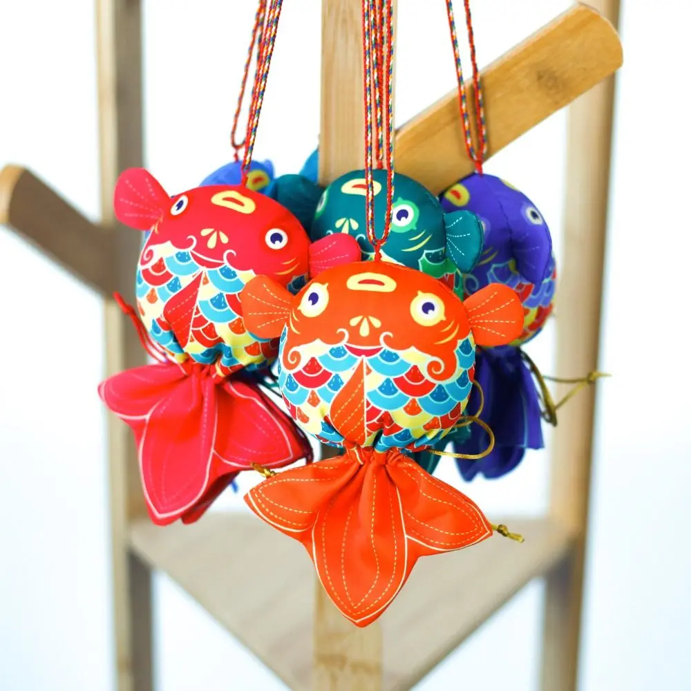 Ethnic Style Fish Blessing Bag Koi Carp Brocade Coin Purse Jewelry Packaging Small Pouch Jewelry Bags Bedroom Decoration
Ethnic Style Fish Blessing Bag Koi Carp Brocade Coin Purse Jewelry Packaging Small Pouch Jewelry Bags Bedroom Decoration