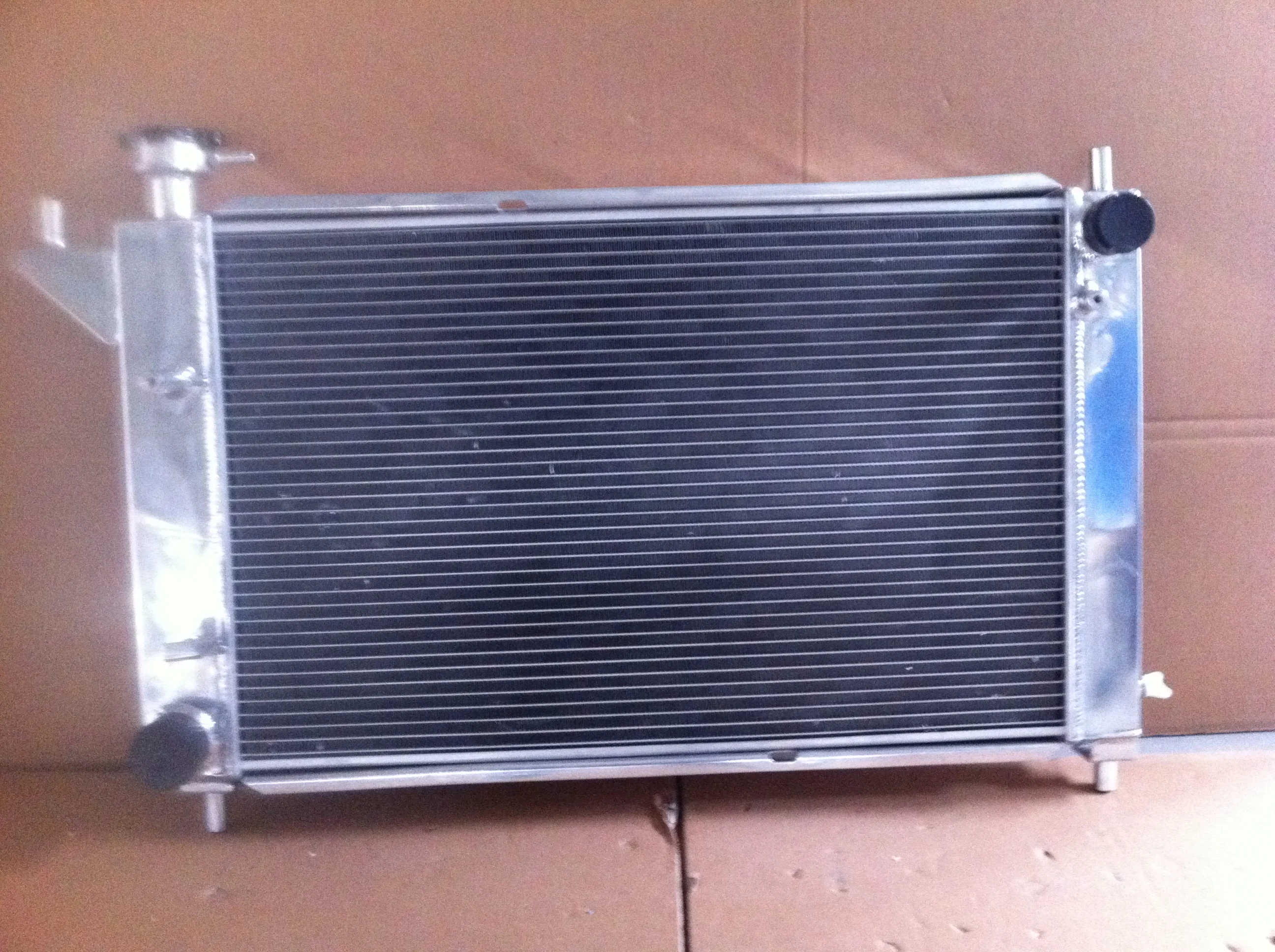 

3 Row Aluminum Radiator Compatible With 1994-1996 Ford Mustang GT GTS SVT 3.8/5.0/5.8 V6 V8 MT 1995