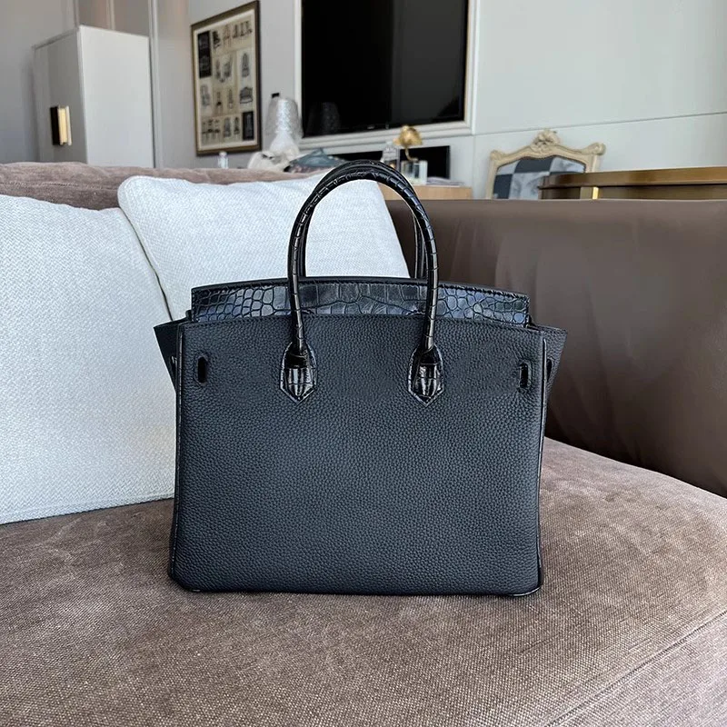 genuine leather women luxury handbags 2024 new design fashion shoulder bags crossbody hobos bgs
genuine leather women luxury handbags 2024 new design fashion shoulder bags crossbody hobos bgs