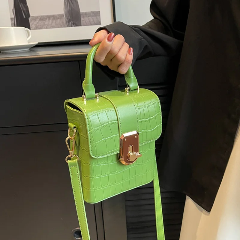 Женская сумка, милая дизайнерская женская сумка, модная кожаная сумка через плечо, новый дизайн 2023, женская сумка через плечо, роскошная брендовая сумка
Женская сумка, милая дизайнерская женская сумка, модная кожаная сумка через плечо, новый дизайн 2023, женская сумка через плечо, роскошная брендовая сумка