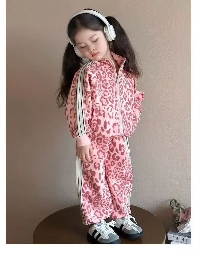 الفتيات مجموعة ملابس الربيع نمط جديد للأطفال ملابس رياضية أنيقة للفتيات طفل الفتيات ليوبارد نمط السراويل + السراويل قطعتين مجموعة الفتيات مجموعة ملابس الربيع نمط جديد للأطفال ملابس رياضية أنيقة للفتيات طفل الفتيات ليوبارد نمط السراويل + السراويل قطعتين مجموعة