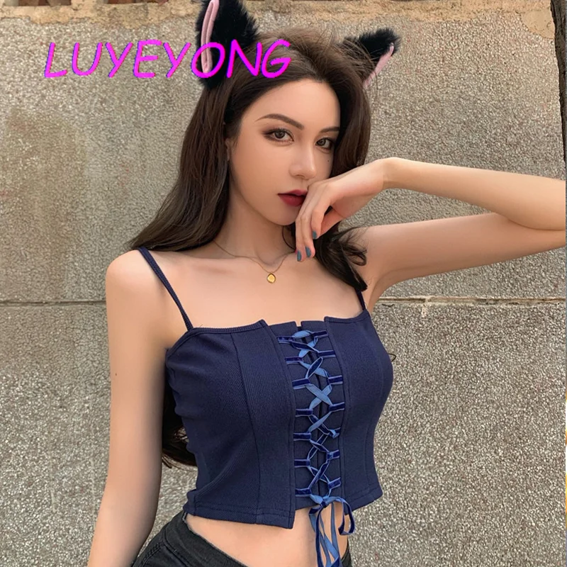 Korean Outdoor Basic Crop Top Dark Blue Lady Sexy Short Length Tube Tops 2022 Summer Female Lace-up Backless Skinny Strapless
Korean Outdoor Basic Crop Top Dark Blue Lady Sexy Short Length Tube Tops 2022 Summer Female Lace-up Backless Skinny Strapless