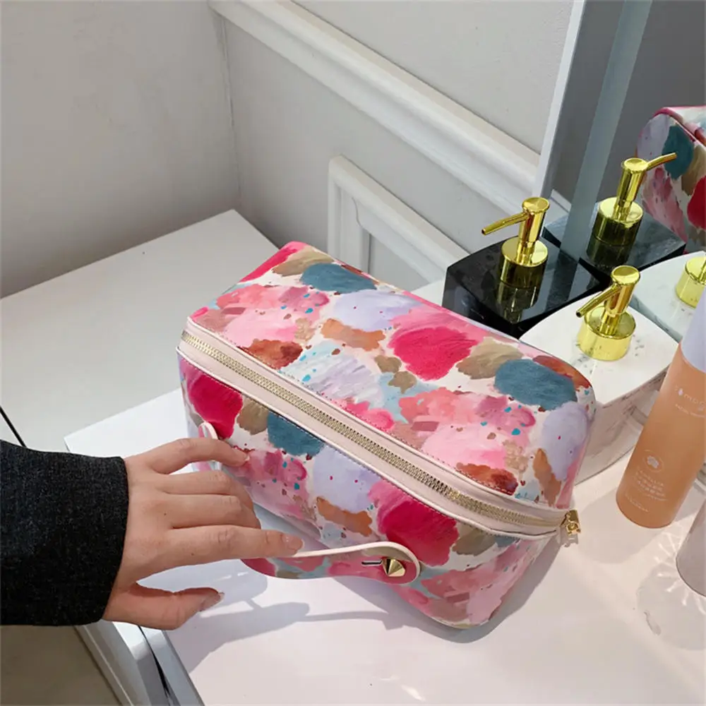 Portable Travel Cosmetic Bag Large-Capacity PU Leather Women Waterproof Bathroom Toiletry Kit Organizer Printed Makeup Pouch
Portable Travel Cosmetic Bag Large-Capacity PU Leather Women Waterproof Bathroom Toiletry Kit Organizer Printed Makeup Pouch