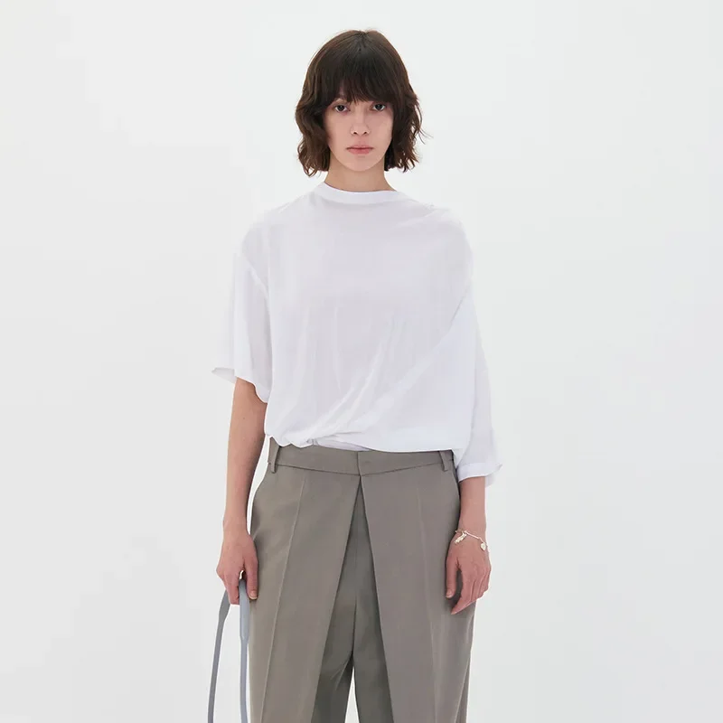 Асимметричная футболка LowCl @ ssic, свободный минималистичный однотонный топ с открытыми плечами и короткими рукавами, Женский Летний Новый Стиль. 
Асимметричная футболка LowCl @ ssic, свободный минималистичный однотонный топ с открытыми плечами и короткими рукавами, Женский Летний Новый Стиль.