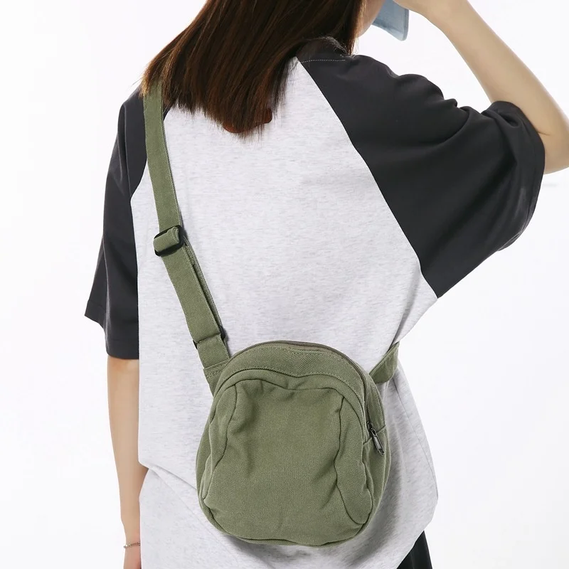 Washable Canvas Bag Retro Casual Shoulder Bag Fashionable Shell Bag Student Crossbody Abe Mobile Phone Bag Small Bag
Washable Canvas Bag Retro Casual Shoulder Bag Fashionable Shell Bag Student Crossbody Abe Mobile Phone Bag Small Bag