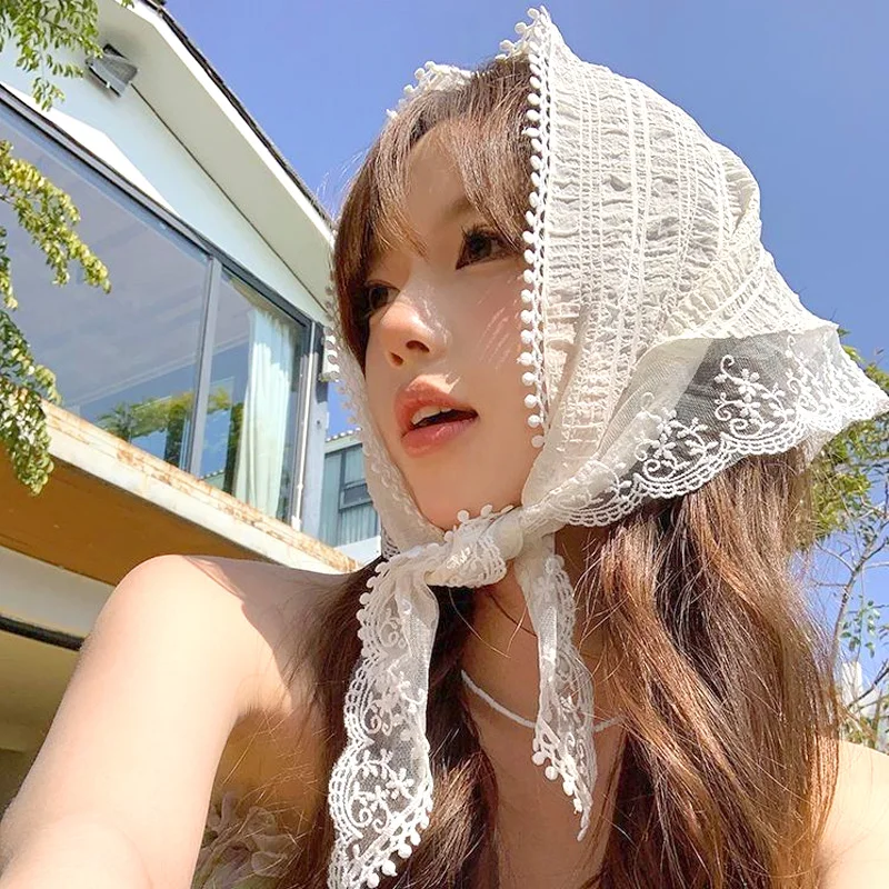 

Fashion Triangular Headscarf Sweet Women Lace Ribbon Scarves Pastoral Style Printed Flower Hair Band Design Chiffon Long Scarves