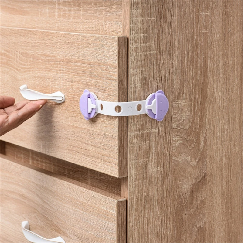 Child Safety Strap Lock Baby Locks for Cabinets & Drawers Toilet Fridge Simple Installation No Drilling Required Durable
Child Safety Strap Lock Baby Locks for Cabinets & Drawers Toilet Fridge Simple Installation No Drilling Required Durable