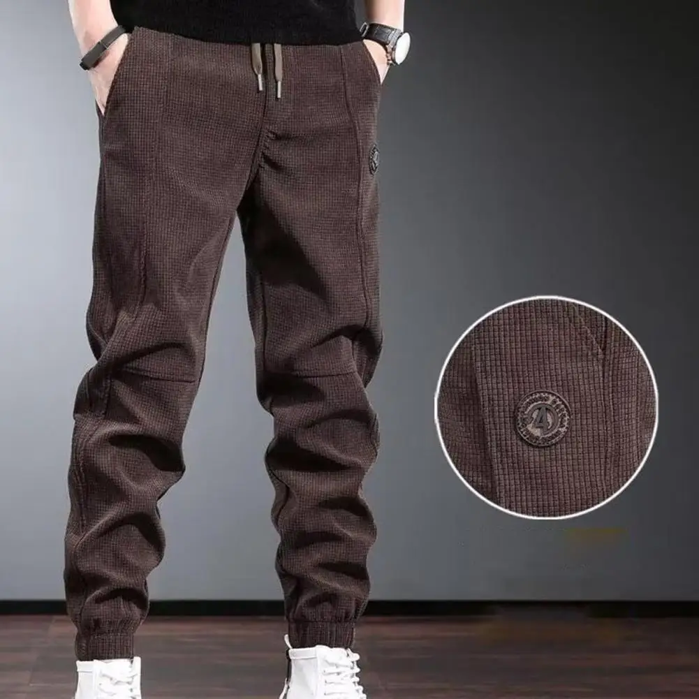 Men Fleece Pants Men's Drawstring Elastic Waist Plush Sweatpants with Pockets Soft Warm Casual Streetwear Trousers for Sports
Men Fleece Pants Men's Drawstring Elastic Waist Plush Sweatpants with Pockets Soft Warm Casual Streetwear Trousers for Sports