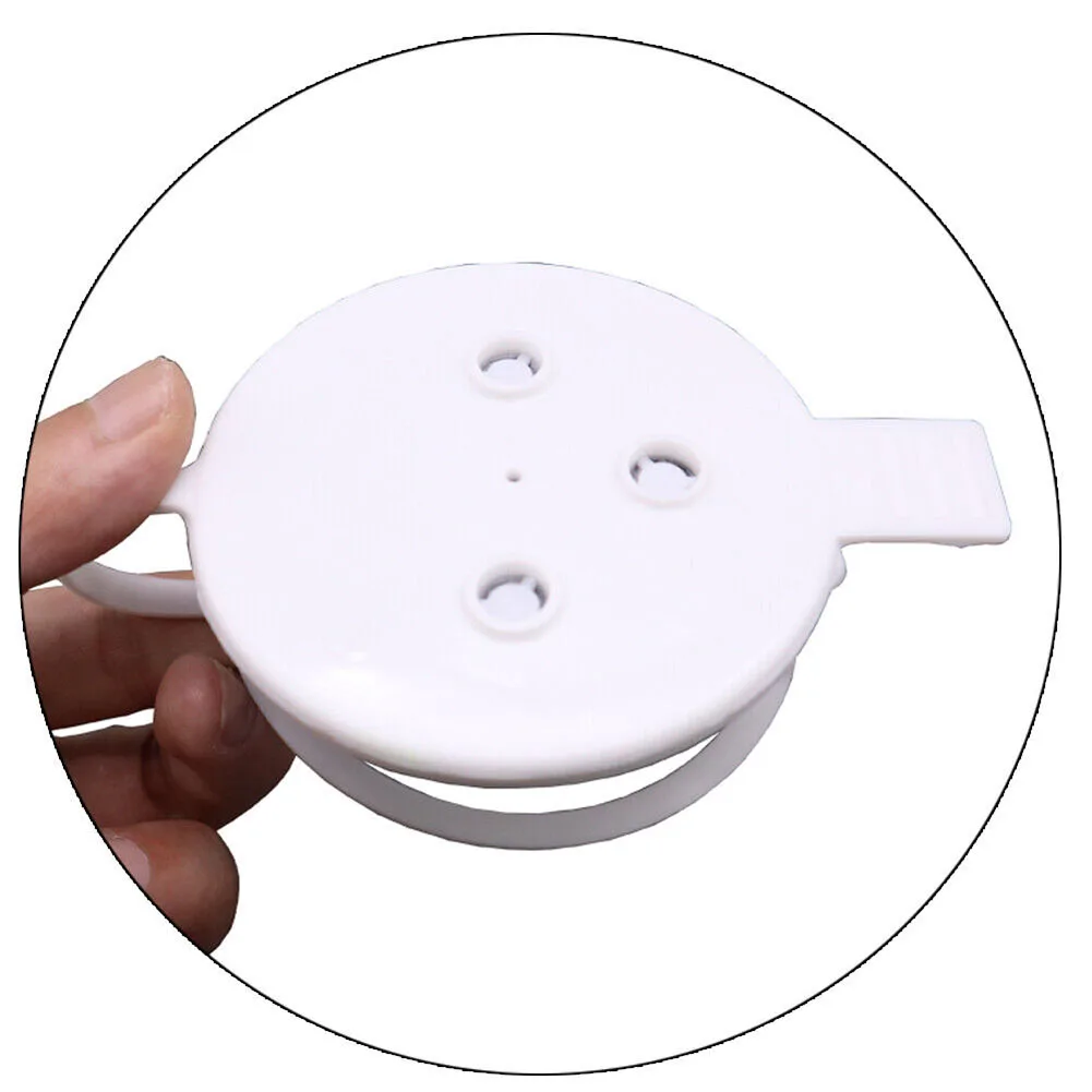 Direct Replacement Wiper Spout Cover A2028609369 ABS Bottle Cap For Mercedes-Benz W123 Windshield Washer Fluid
Direct Replacement Wiper Spout Cover A2028609369 ABS Bottle Cap For Mercedes-Benz W123 Windshield Washer Fluid