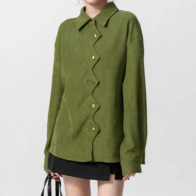 

Autumn/Winter Retro Thickened Corduroy Long sleeved Shirt Coat Women's Design Asymmetric Bottom Shirt