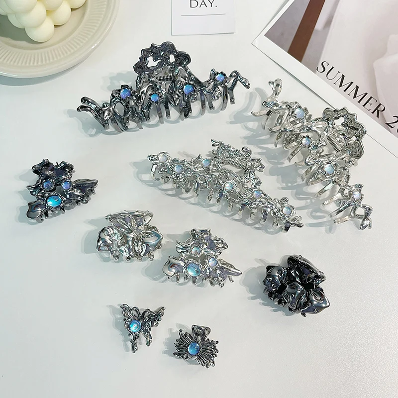 EASYA Large Metal Hair Claw Clip Irregular Hairpins Punk Style Silver Hair Claws Barrettes Women Vintage Jaw Hair Accessories
EASYA Large Metal Hair Claw Clip Irregular Hairpins Punk Style Silver Hair Claws Barrettes Women Vintage Jaw Hair Accessories