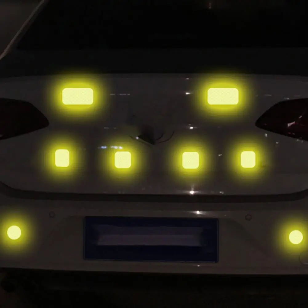 Night Driving Reflective Warning Signs 14pcs 3x8cm Reflective Warning Strip Tape Car Bumper Reflective Strips for Enhanced
Night Driving Reflective Warning Signs 14pcs 3x8cm Reflective Warning Strip Tape Car Bumper Reflective Strips for Enhanced