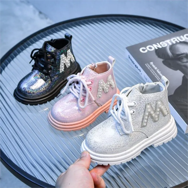 Autumn Winter Baby Girls Beading Boots 1-6 Y Baby Fashion Ankle Boots Baby Girls Short Boot Kids Leather Soft Sole Casual Shoes
Autumn Winter Baby Girls Beading Boots 1-6 Y Baby Fashion Ankle Boots Baby Girls Short Boot Kids Leather Soft Sole Casual Shoes