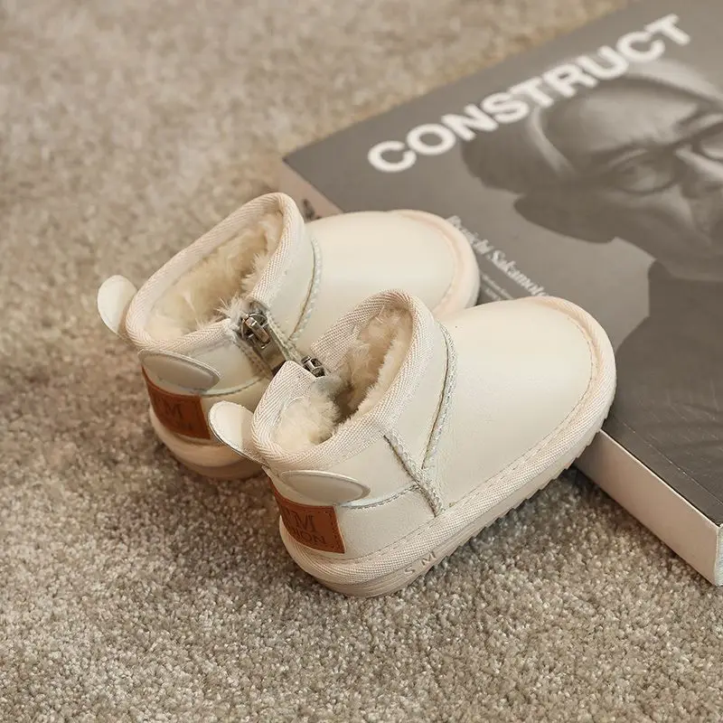 New Warmth Baby Boots Children's Cotton Shoes Snow Boots Baby Winter Non-slip Soft Toddler Shoes Plus Velvet Thick Breathable
New Warmth Baby Boots Children's Cotton Shoes Snow Boots Baby Winter Non-slip Soft Toddler Shoes Plus Velvet Thick Breathable
