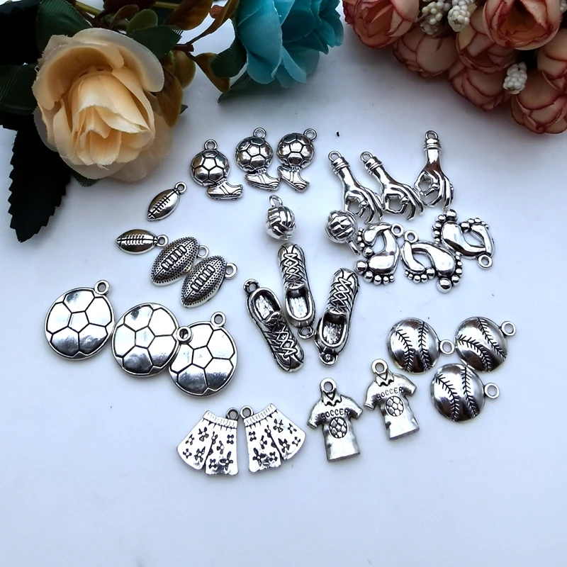 Best Friends Football Pendant Jewelry DIY Pendant Pendant Bracelet Manufacturing Pendant 10 Pieces
Best Friends Football Pendant Jewelry DIY Pendant Pendant Bracelet Manufacturing Pendant 10 Pieces