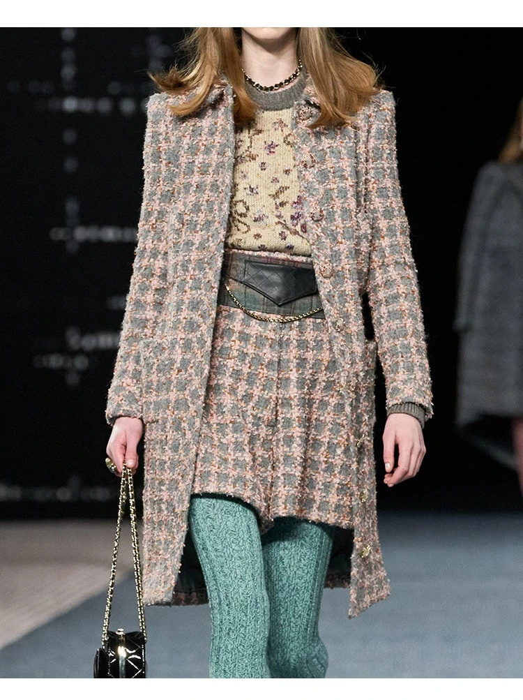 Brand New Designer Autumn Winter Fashion Women High Quality Wool-blend Plaid Tweed Coat B529
Brand New Designer Autumn Winter Fashion Women High Quality Wool-blend Plaid Tweed Coat B529