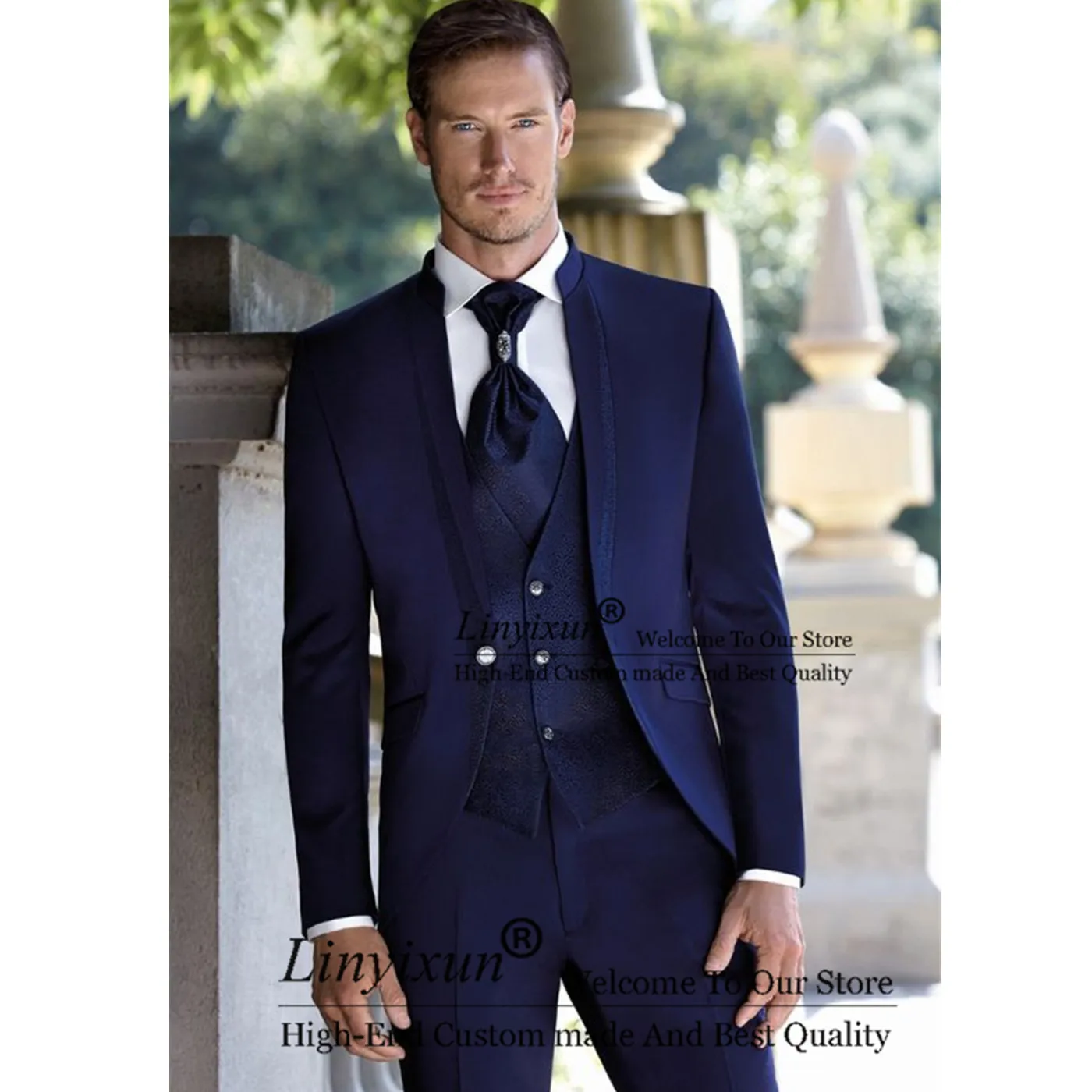 

Italian Stand Collar Wedding Suits For Men Slim Fit Jacquard Groom Tuxedos 3 Pieces Male Prom Blazer Terno Masculinos Completo