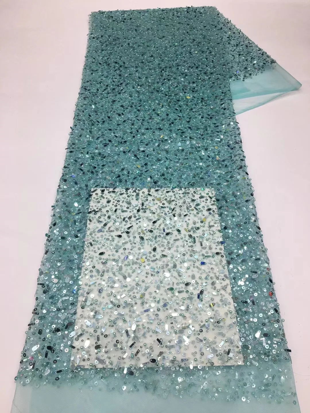 5 ярдов, Высококачественная французская Тюлевая сетчатая ткань с блестками, роскошная кружевная ткань ручной работы из бисера, Африканское кружево для свадебного платья NXX5542
5 ярдов, Высококачественная французская Тюлевая сетчатая ткань с блестками, роскошная кружевная ткань ручной работы из бисера, Африканское кружево для свадебного платья NXX5542