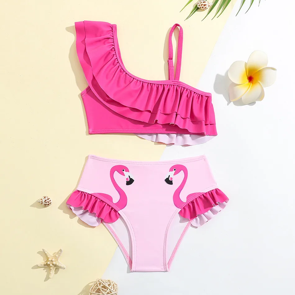 Children's Swimsuit Bikini Single Shoulder Lotus Leaf Edge Flamingo Print Triangle Quick Drying Girl's Swimsuit Baby Clothing
Children's Swimsuit Bikini Single Shoulder Lotus Leaf Edge Flamingo Print Triangle Quick Drying Girl's Swimsuit Baby Clothing