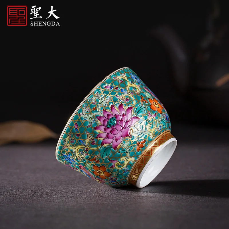 |Kung Fu tea cup pine stone green space enamel color flower butterfly owner tea cup all manual Jingdezhen tea set
|Kung Fu tea cup pine stone green space enamel color flower butterfly owner tea cup all manual Jingdezhen tea set