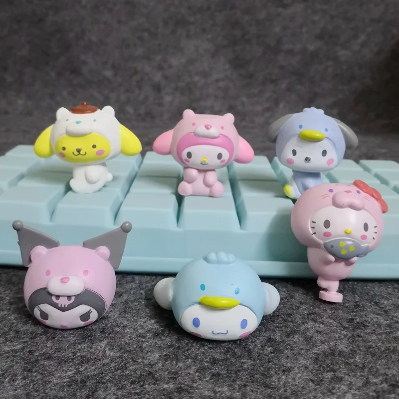 Sanrio Аниме фигурки Мелодия КТ Кот Cinnamoroll Pom пурин понравико Kawaii летняя ледяная серия детские рождественские игрушки Diy подарки
Sanrio Аниме фигурки Мелодия КТ Кот Cinnamoroll Pom пурин понравико Kawaii летняя ледяная серия детские рождественские игрушки Diy подарки