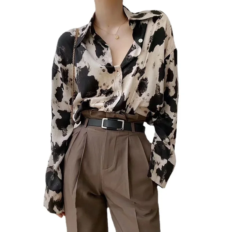 Summer Oversized Women's Long-sleeved Leopard Print Shirt Versatile Design Sense Fashion Trend Casual Korean Version Commuting
Summer Oversized Women's Long-sleeved Leopard Print Shirt Versatile Design Sense Fashion Trend Casual Korean Version Commuting