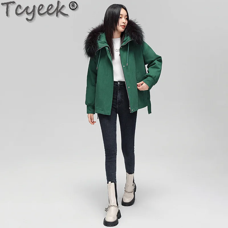 Модная женская парка Tcyeek с воротником из меха енота, 2023, женские пальто из натурального меха, зимние куртки для женщин, одежда с капюшоном
Модная женская парка Tcyeek с воротником из меха енота, 2023, женские пальто из натурального меха, зимние куртки для женщин, одежда с капюшоном