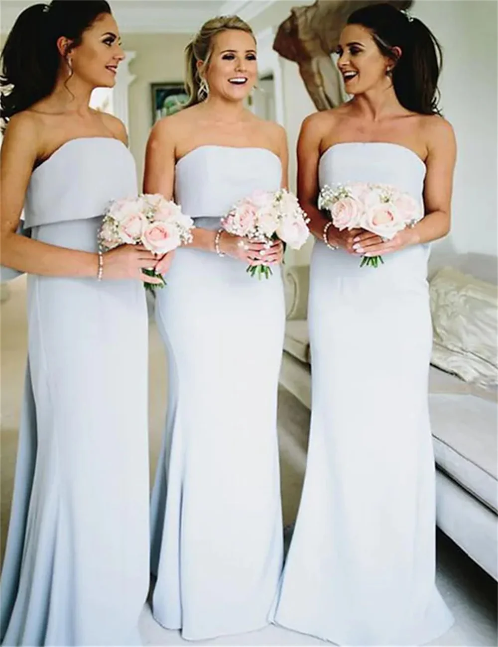 Minimalist Bridesmaid Dresses Wedding Party Dresses for Women Strapless Sleeveless Elegant Bow Sweep Train Jersey with Ruffles
Minimalist Bridesmaid Dresses Wedding Party Dresses for Women Strapless Sleeveless Elegant Bow Sweep Train Jersey with Ruffles