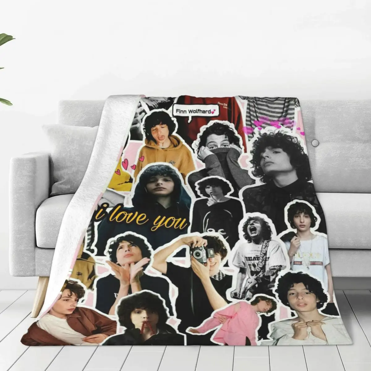Cute Finn Wolfhard Flannel Throw Blanket Movie Actor Blanket for Sofa Travel Soft Bedspread
Cute Finn Wolfhard Flannel Throw Blanket Movie Actor Blanket for Sofa Travel Soft Bedspread