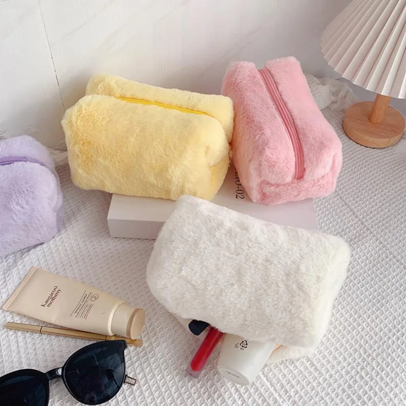 Solid Color Fur Cosmetic Bag Plush Storage Bag Cute Stationery Bag Large Capacity Stationery Cosmetic Storage Bag
Solid Color Fur Cosmetic Bag Plush Storage Bag Cute Stationery Bag Large Capacity Stationery Cosmetic Storage Bag