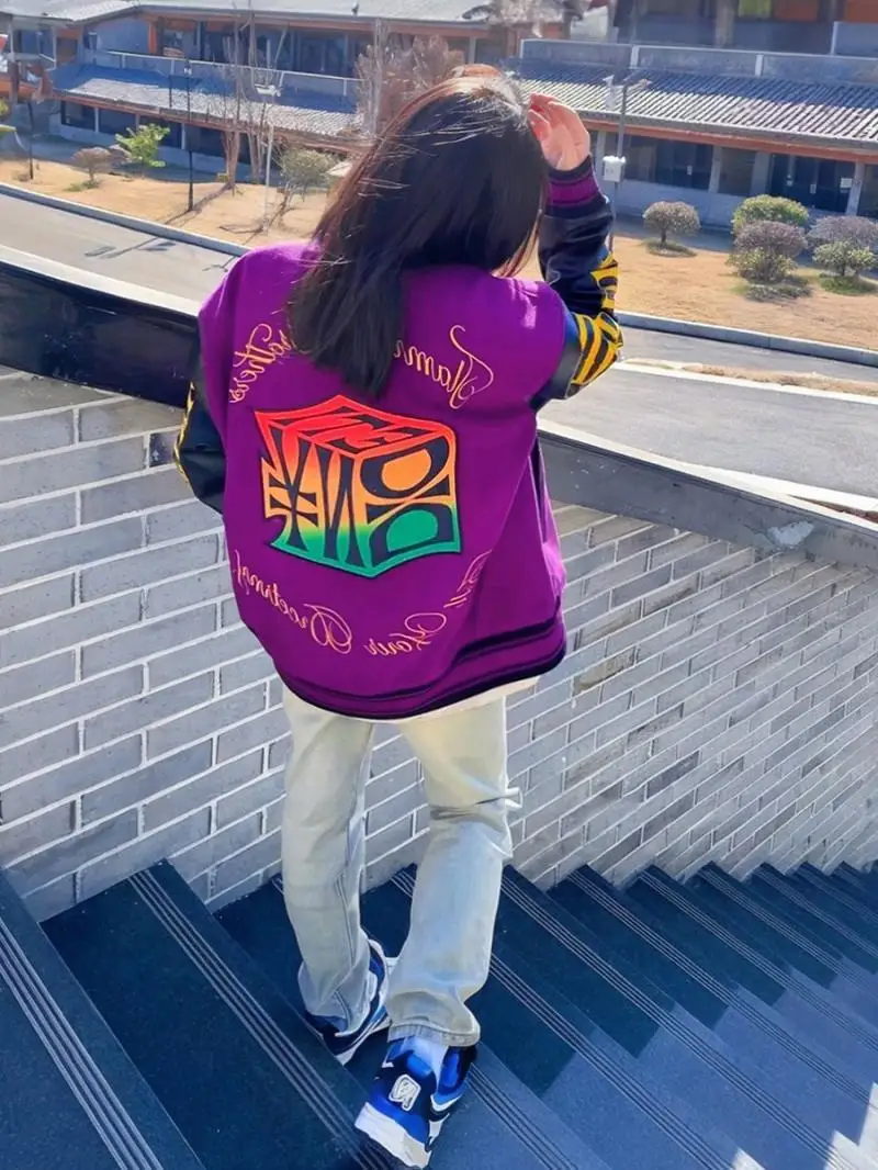 American retro baseball uniform jacket for women 2024 autumn and winter street fashion brand stitching contrasting color jacket
American retro baseball uniform jacket for women 2024 autumn and winter street fashion brand stitching contrasting color jacket