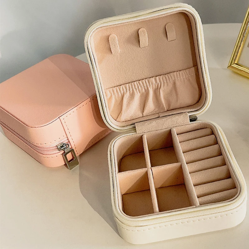 Portable Jewelry Storage Box Candy Color Travel Storage Organizer Jewelry Case Earrings Necklace Ring Jewelry Organizer Display
Portable Jewelry Storage Box Candy Color Travel Storage Organizer Jewelry Case Earrings Necklace Ring Jewelry Organizer Display
