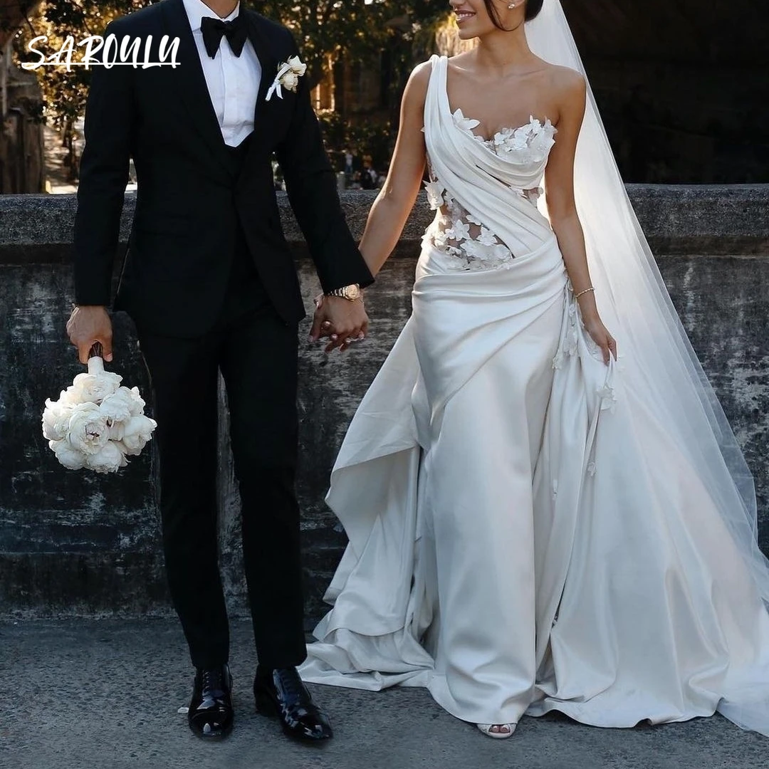 One Shoulder Satin Sheath Wedding Dress Flower Appliqued Bride Dresses Illusion Backless Bridal Wedding Gown Abito Da Sposa
One Shoulder Satin Sheath Wedding Dress Flower Appliqued Bride Dresses Illusion Backless Bridal Wedding Gown Abito Da Sposa