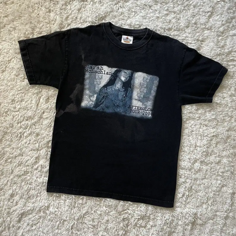 Vintage 2004 SARAH McLACHLAN AFTERGLOW United States Us Tour Concert Rock Pop Singer Band Tee T-Shirt Medium
Vintage 2004 SARAH McLACHLAN AFTERGLOW United States Us Tour Concert Rock Pop Singer Band Tee T-Shirt Medium