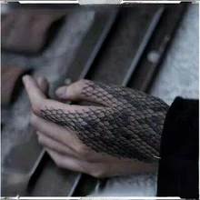 New Dark Snake Shaped Scales Temporary Tattoo Stickers Men and Women Waterproof Black Personality Cool Hand Back Art Fake Tattoo
New Dark Snake Shaped Scales Temporary Tattoo Stickers Men and Women Waterproof Black Personality Cool Hand Back Art Fake Tattoo
