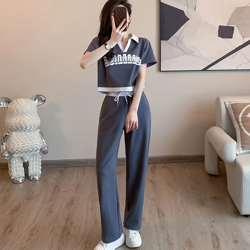 Summer Two Piece Sets Women Outfits V-neck Short Sleeve T-Shirt+ Wide Leg Pants Loose Suit 2023 Summer Female Casual Tracksuit
Summer Two Piece Sets Women Outfits V-neck Short Sleeve T-Shirt+ Wide Leg Pants Loose Suit 2023 Summer Female Casual Tracksuit